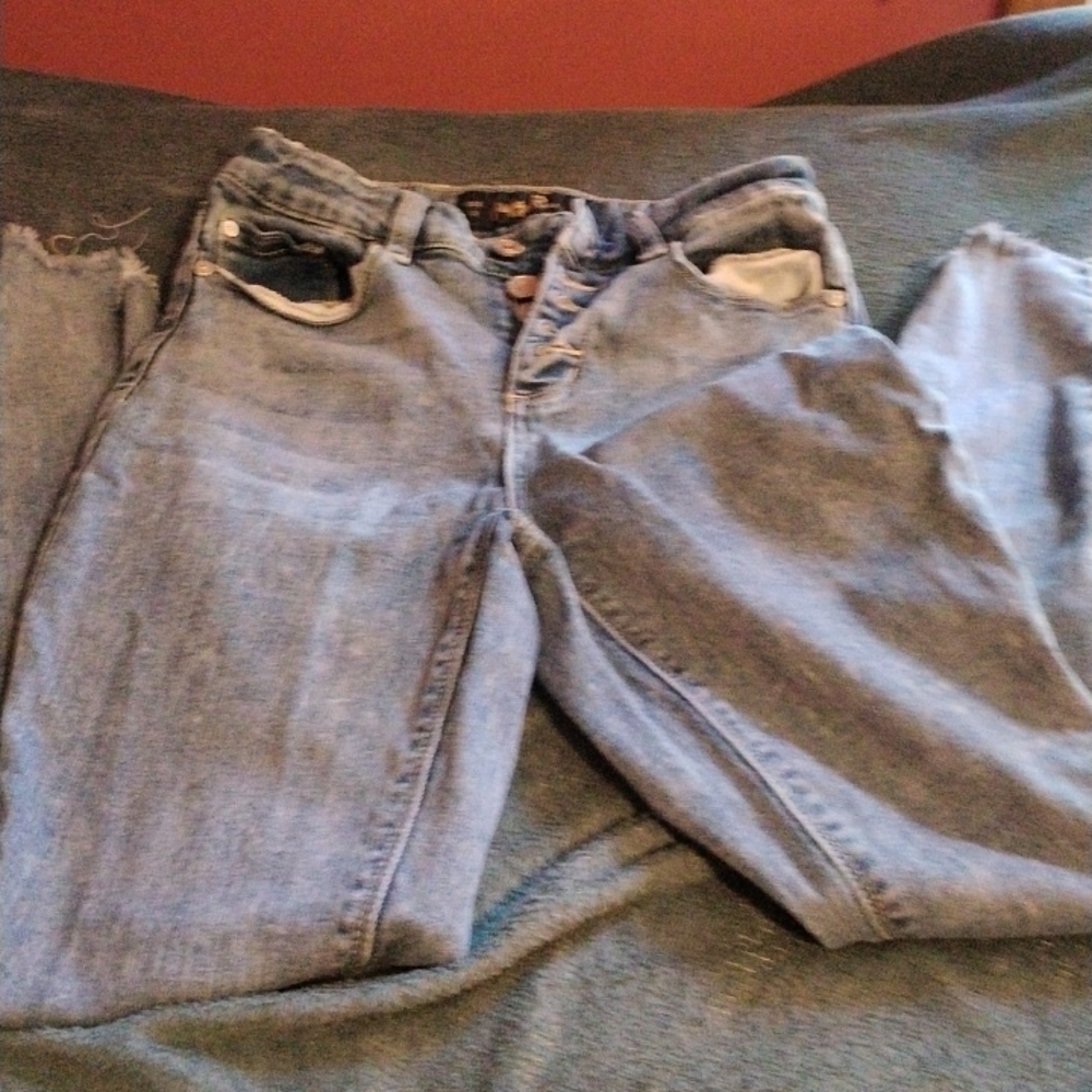 High wasted jeans